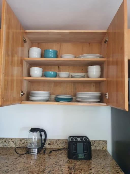 הוילה Orange Bay Townhouse By The Bay, Little Bay Country Club ,Negril מראה חיצוני תמונה